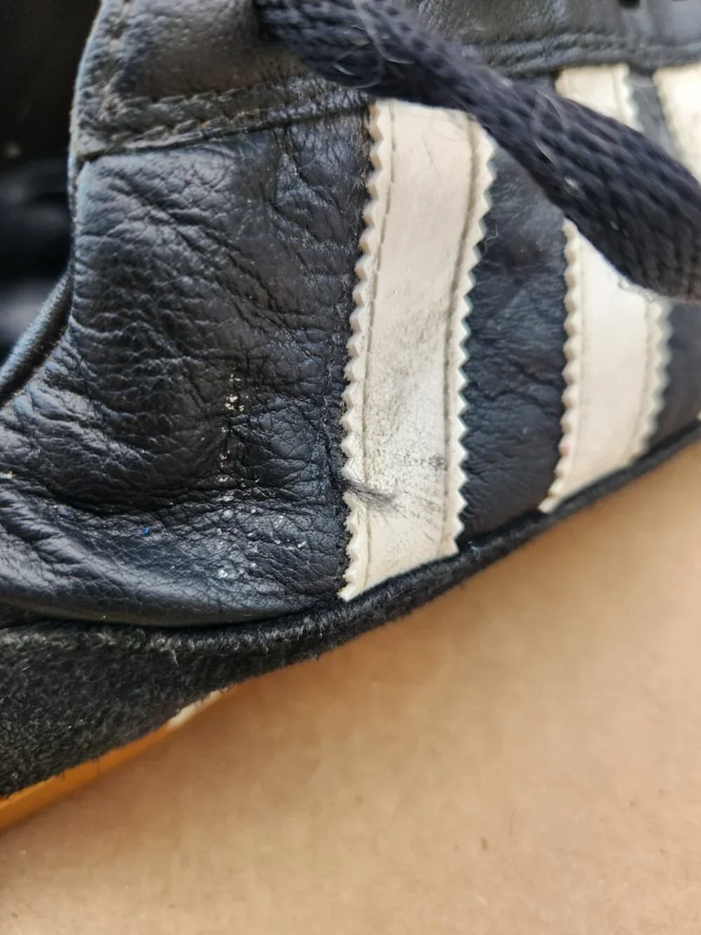 ADIDAS Mundial Goal Indoor Soccer Shoes Black Leather Men's Size 11